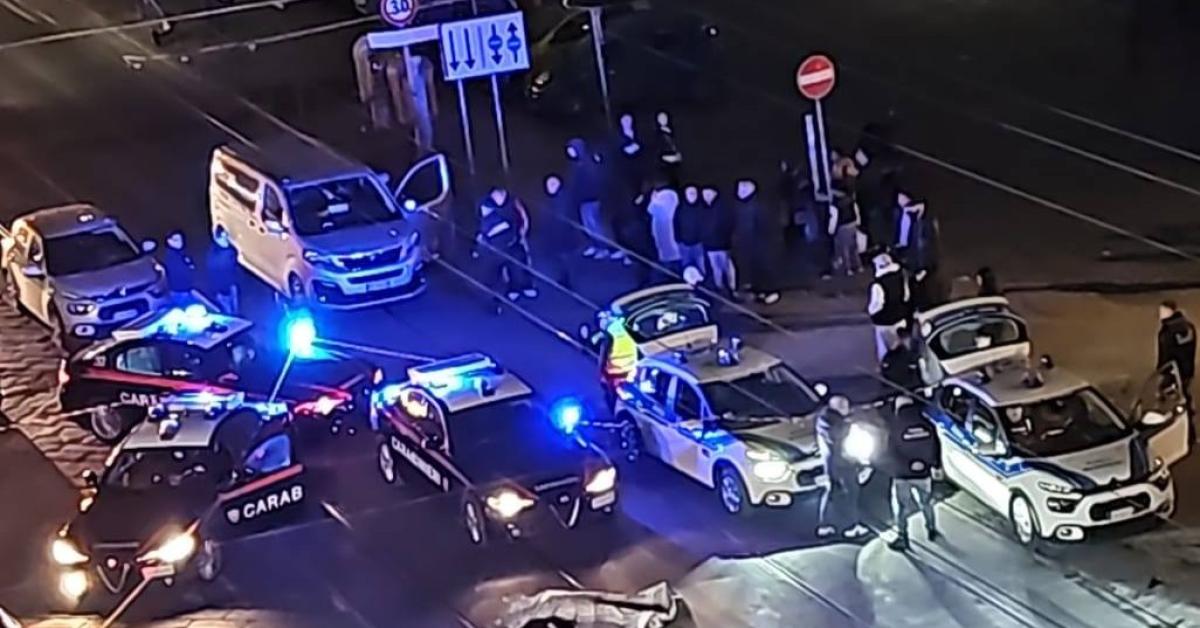 incidente napoli in corso garibaldi 34enne napoletano ubriaco travolge e uccide due donne ucraine con mercedes cls a noleggio