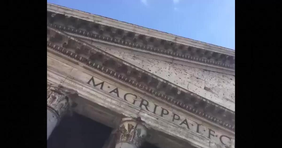 Roma, morto turista giapponese 70enne dopo caduta di 7 metri da muro perimetrale Pantheon, inquirenti: "Probabile malore improvviso"   VIDEO Roma, morto turista giapponese 70enne dopo caduta di 7 metri da muro perimetrale Pantheon, inquirenti: "Probabile malore improvviso"   VIDEO