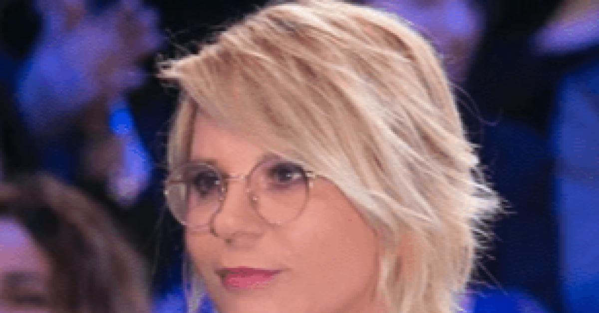 chi 232 uscito dal serale di amici ieri sera tre eliminati nella prima puntata ecco il riassunto con manche ospiti e colpi di scena