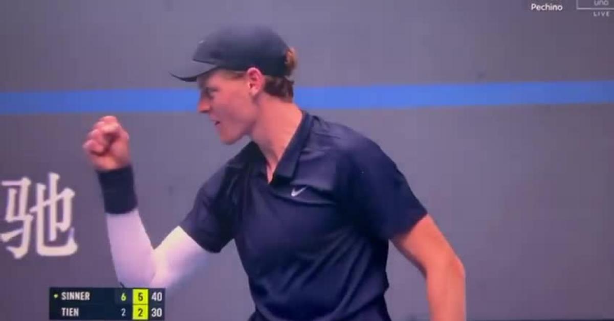 china open sinner batte tien 6 2 6 2 e si riconferma campione a pechino accorciate le distanze su alcaraz numero 1 nel ranking atp 8211 video
