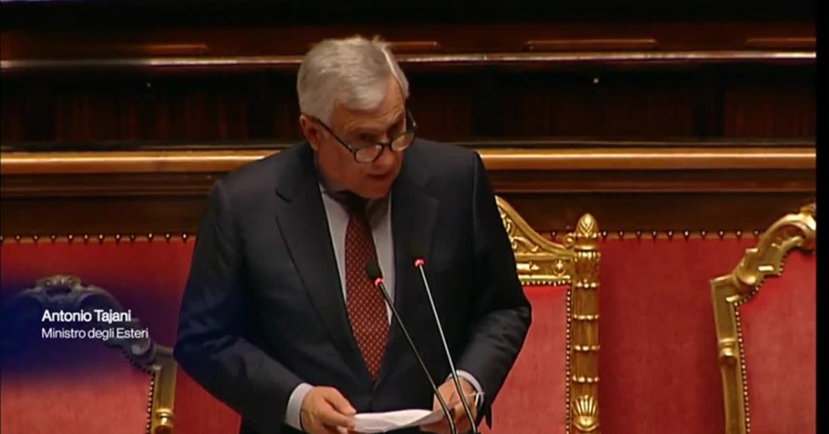 Tajani tira dritto e insiste sul non riconoscimento dello Stato di Palestina: “Ad oggi non esiste, assolutamente inutile riconoscerlo” – VIDEO