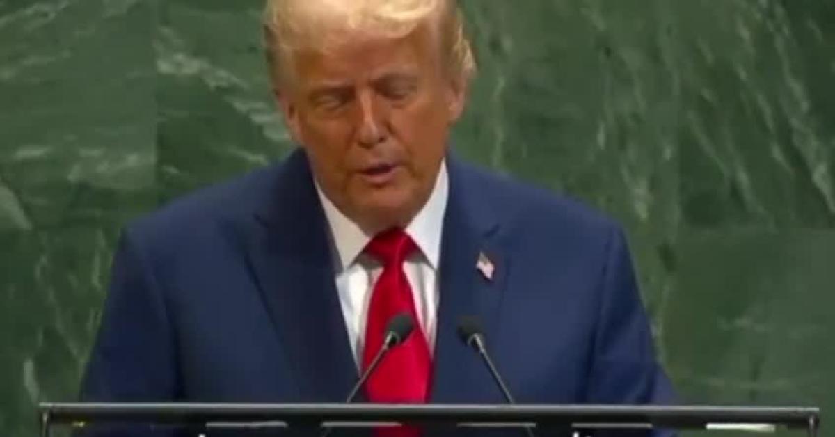 Trump parla all