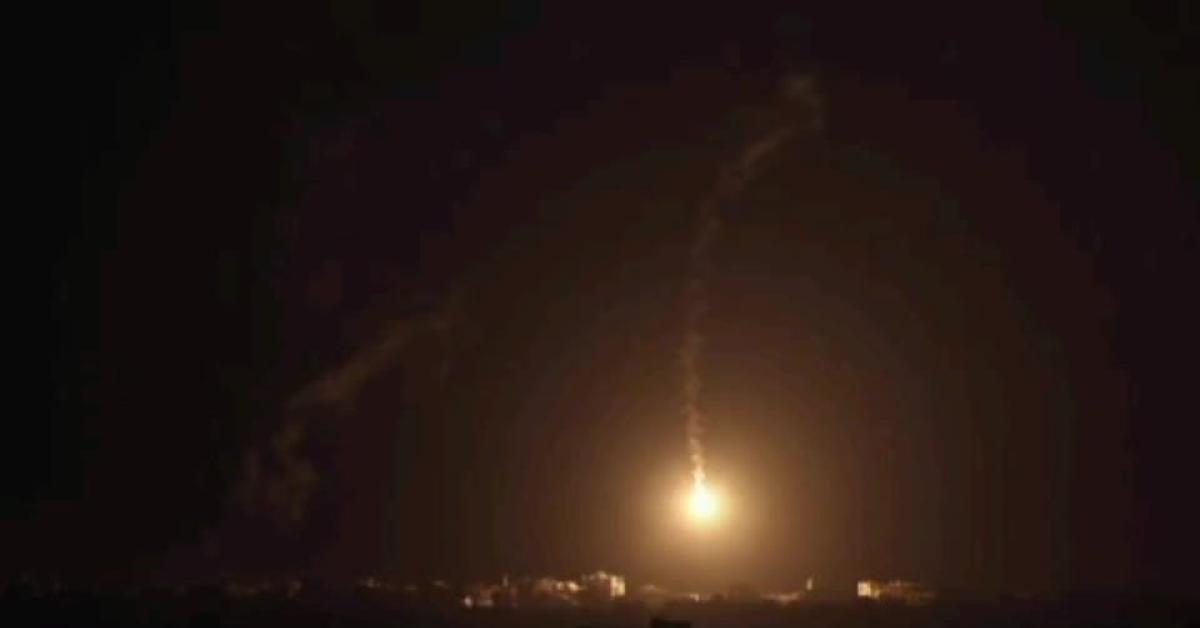 Israele entra nel cuore di Gaza city con carri armati, aerei da guerra, elicotteri Apache, droni e bombe robot, verso conclusione fase 1 del piano Aurora anticipato dal GdI VIDEO Israele entra nel cuore di Gaza city con carri armati, aerei da guerra, elicotteri Apache, droni e bombe robot, verso conclusione fase 1 del piano Aurora anticipato dal GdI VIDEO