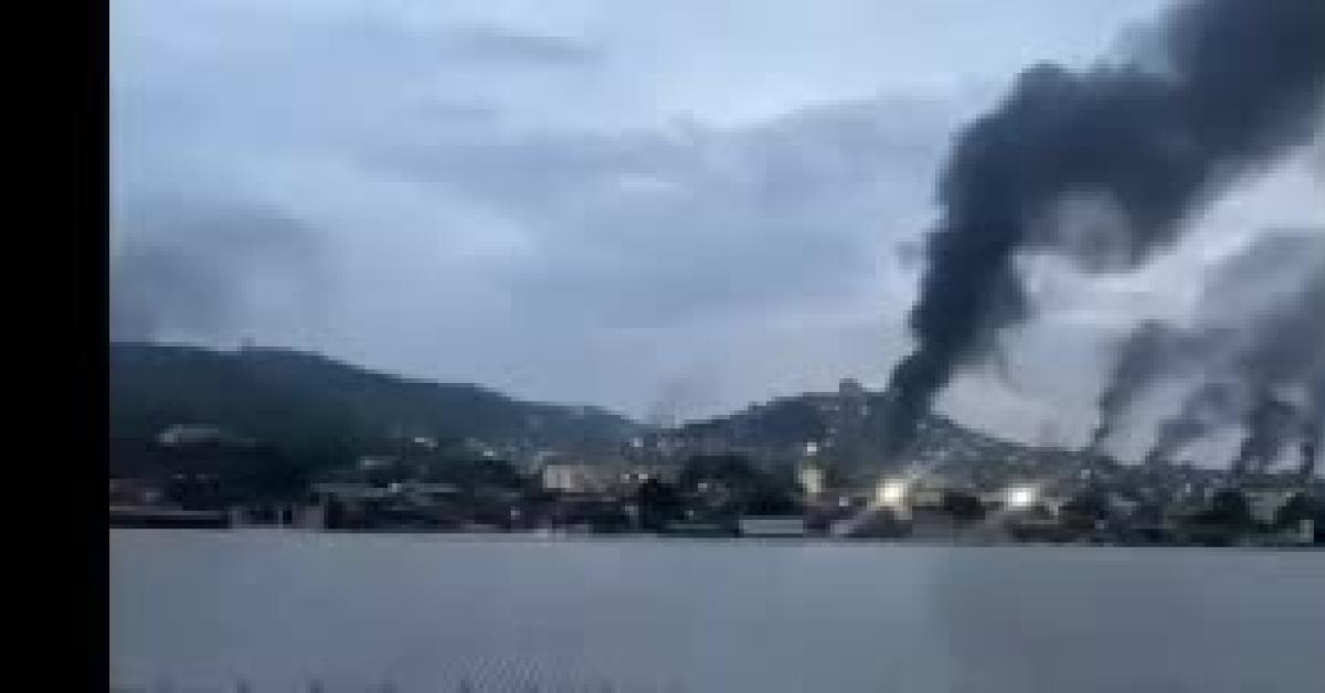Maxi operazione anti narcos a Rio de Janeiro con 2500 poliziotti, Comando Vermelho attacca con droni carichi di granate, oltre 120 morti   VIDEO Maxi operazione anti narcos a Rio de Janeiro con 2500 poliziotti, Comando Vermelho attacca con droni carichi di granate, oltre 120 morti   VIDEO