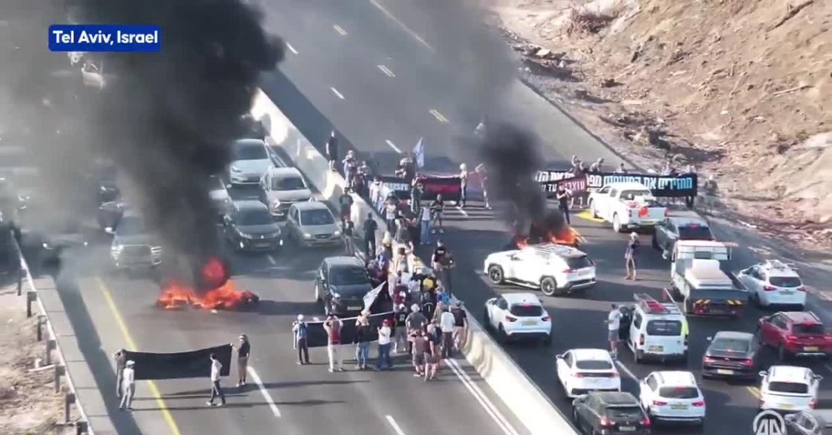 israele 25 mln di manifestanti contro piano occupazione e genocidio a gaza per liberazione ostaggi paese bloccato 38 arresti video
