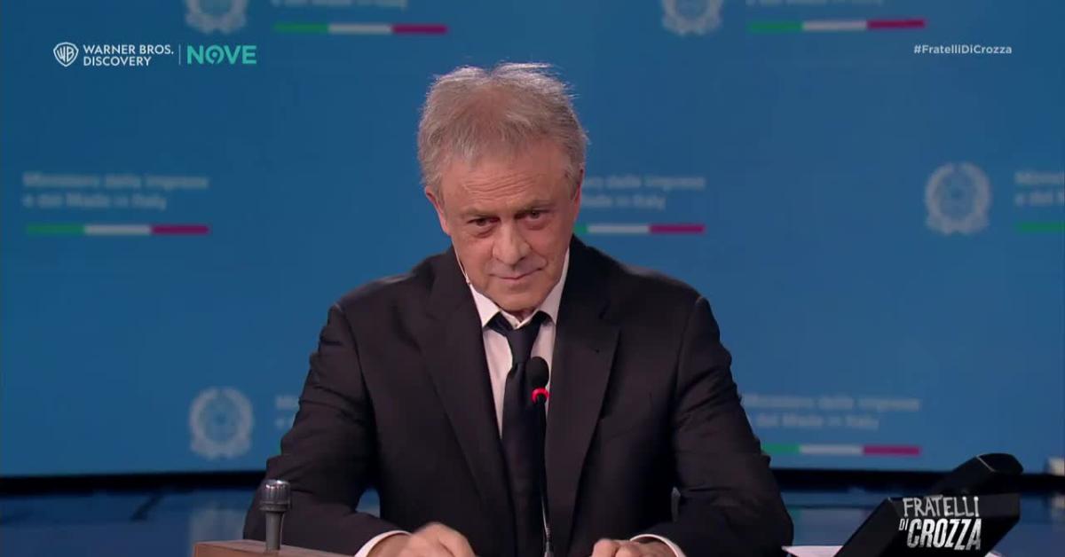 Fratelli di Crozza, Adolfo Urso fa il punto sugli accordi europei sul Green Deal Fratelli di Crozza, Adolfo Urso fa il punto sugli accordi europei sul Green Deal