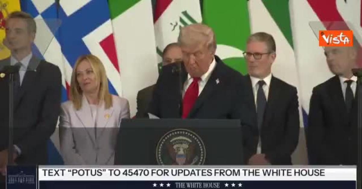 Sharm el Sheikh, Trump incensa Meloni: "Politica di successo, donna giovane e bella, negli Usa non potrei dirlo ma qui corro il rischio" VIDEO Sharm el Sheikh, Trump incensa Meloni: "Politica di successo, donna giovane e bella, negli Usa non potrei dirlo ma qui corro il rischio" VIDEO