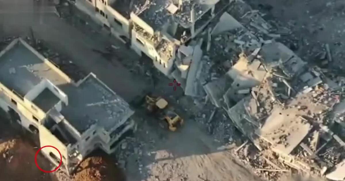 gaza israele attacca hamas resti del 16176 ostaggio rimossi e riseppelliti in una fossa miliziani falso pretesto per riprendere aggressione video da Ilgiornaleditalia.it gaza israele attacca hamas resti del 16176 ostaggio rimossi e riseppelliti in una fossa miliziani falso pretesto per riprendere aggressione video