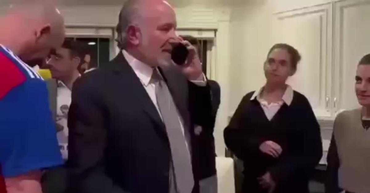 "Piano di pace" per Gaza, Trump telefona a familiari di ostaggi israeliani: "Saranno a casa lunedì 13", i parenti: "Dio ti benedica" VIDEO "Piano di pace" per Gaza, Trump telefona a familiari di ostaggi israeliani: "Saranno a casa lunedì 13", i parenti: "Dio ti benedica" VIDEO