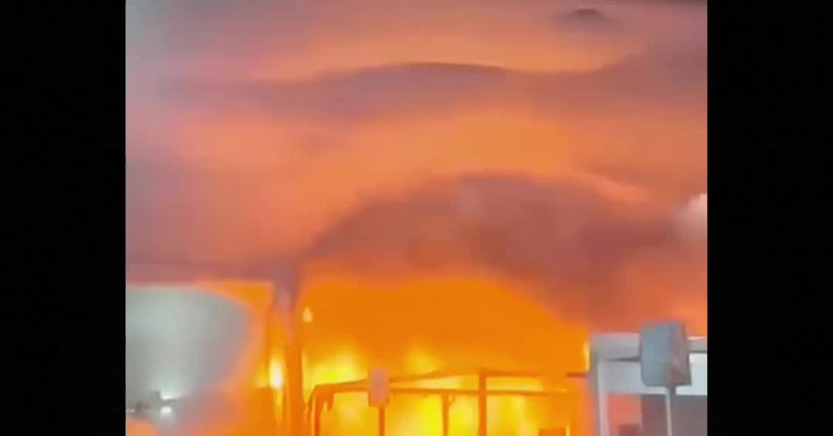 cop30 di bel233m scoppia incendio nel padiglione centrale evacuazione generale organizzatori nessun ferito non ci sono indizi di dolo video da Ilgiornaleditalia.it cop30 di bel233m scoppia incendio nel padiglione centrale evacuazione generale organizzatori nessun ferito non ci sono indizi di dolo video