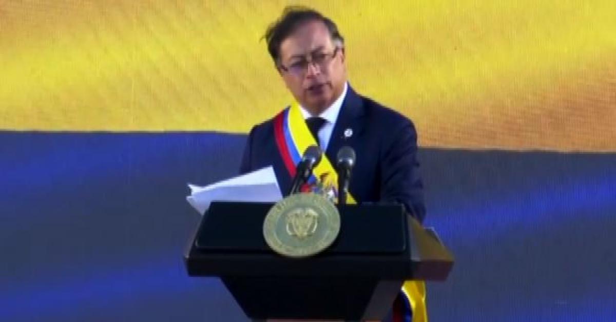 flotilla gustavo petro ordina espulsione diplomatici israeliani da colombia e stop commercio con tel aviv netanyahu criminale da catturare