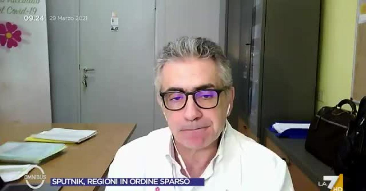 Vaccino Covid, virostar Pregliasco nel 2021: "Non inocularsi vuol dire imboscarsi, soldati venivano fucilati se non andavano in guerra"   VIDEO Vaccino Covid, virostar Pregliasco nel 2021: "Non inocularsi vuol dire imboscarsi, soldati venivano fucilati se non andavano in guerra"   VIDEO