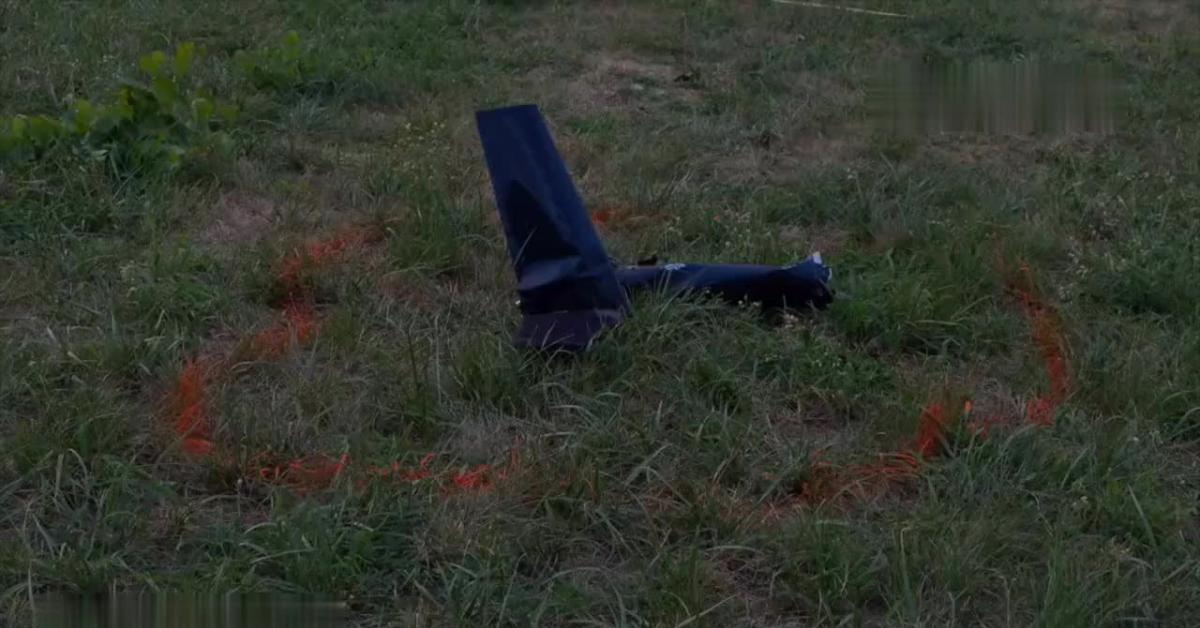 Valtellina, elicottero precipitato a La Prese (SO) dopo aver urtato sperone durante manovra con 4 persone a bordo: tutte estratte vive VIDEO Valtellina, elicottero precipitato a La Prese (SO) dopo aver urtato sperone durante manovra con 4 persone a bordo: tutte estratte vive VIDEO