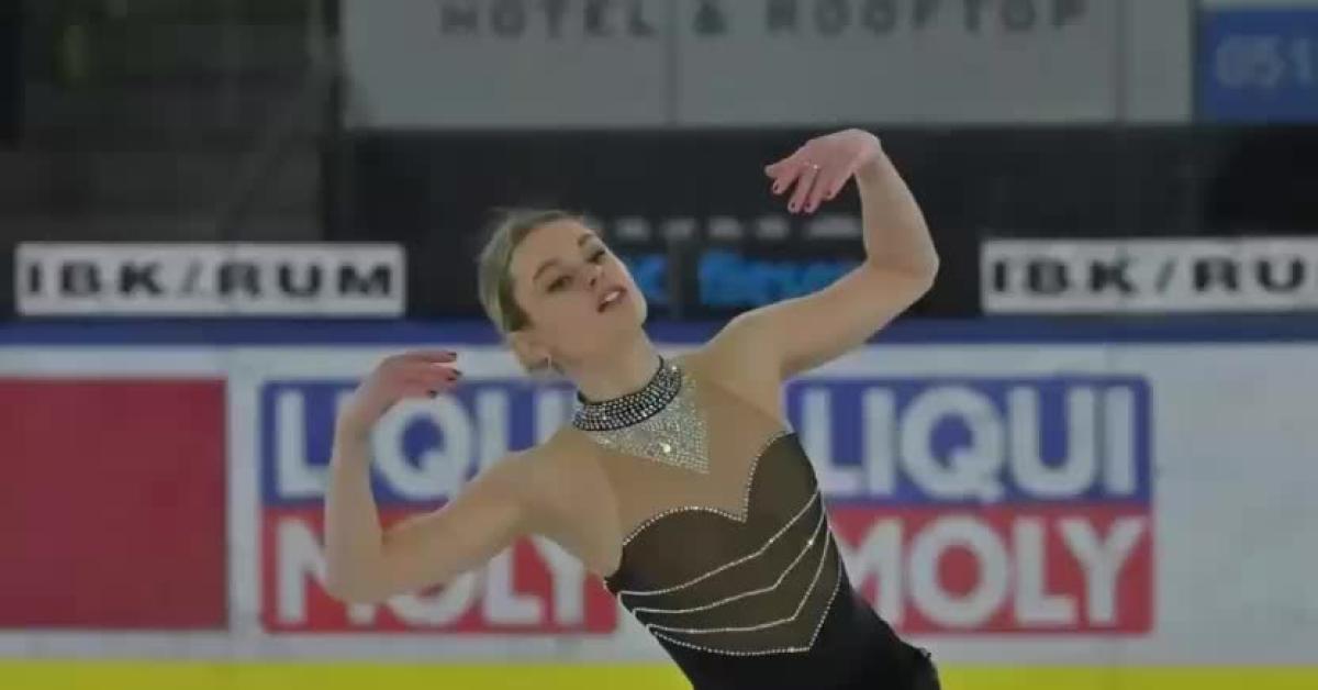 Salisburgo, morta 23enne Julia Marie Gaiser, stella del pattinaggio artistico italiano travolta da tir mentre percorreva pista ciclabile – VIDEO