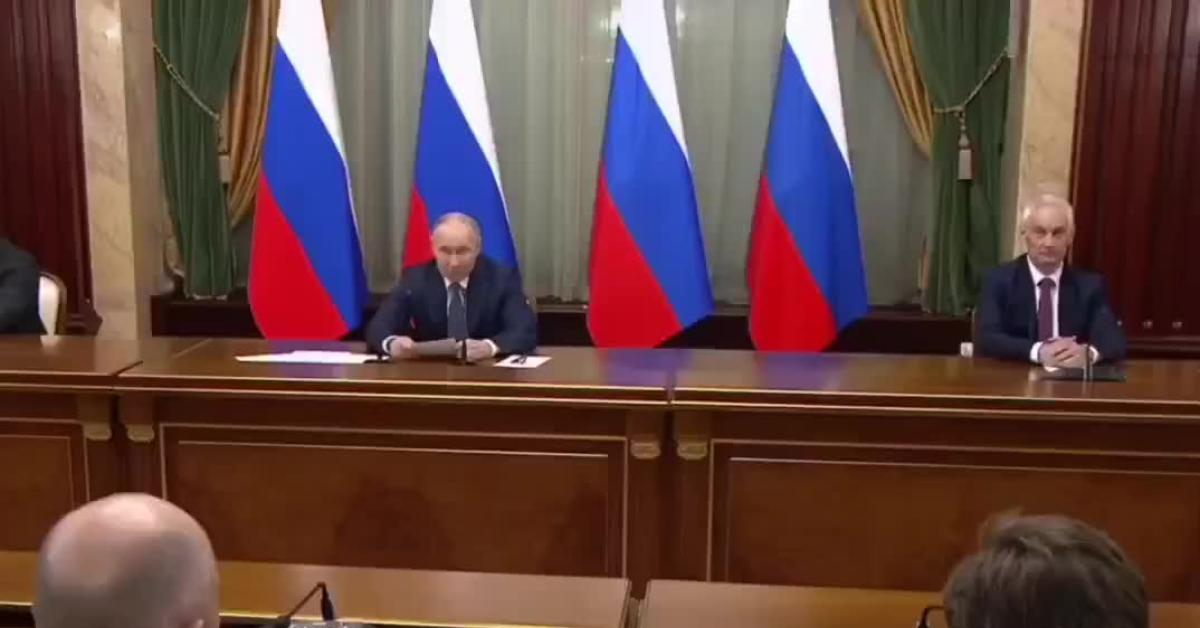 Russia, Putin giura per il quinto mandato da Presidente: "Saremo ancora più forti",  presente anche l’ambasciatore della Francia   VIDEO