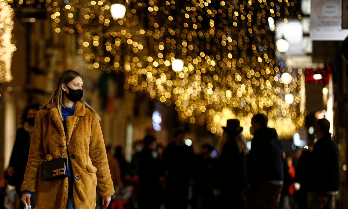 Decreto Natale Cosa Si Puo Fare E Cosa No Spostamenti Parenti Seconde Case Bar Faq E Risposte Aggiornate Il Giornale D Italia