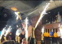 Crans-Montana, spunta nuova testimonianza: "Nel 2024 un altro incendio a 'Le Constellation' causato dalla candele scintillanti" - VIDEO