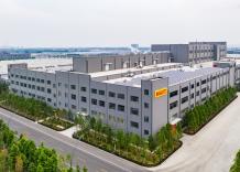 Pirelli celebra 20 anni di presenza in Cina il 18 giugno, nella provincia dello Shandong, conta 3 stabilimenti e 5000 dipendenti