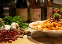 PERSONE ANORMALI - Episodio 39 - I marziani hanno dodici mani e non sono molto lontani