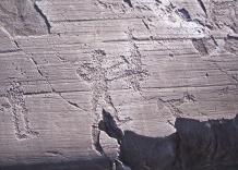 Le incisioni rupestri in Val Camonica e "un ancestrale contatto umano con forme di vita extraterrestri", ecco le raffigurazioni sulle rocce camune che alimentano le teorie