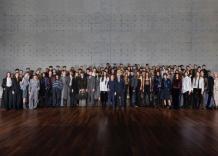 Milano Fashion Week, da incanto i tableaux vivant di Luisa Beccaria, fanno sognare gli abiti/scultura di Antonio Riva