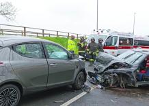 Modena, 89enne Antonietta Berselli uccisa da auto in fuga dalla polizia in via Nonantolana, a bordo 4 rom tra cui 2 minorenni - VIDEO