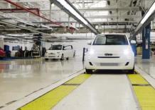 Stellantis chiude 2025 con maxi perdita di 22,3 miliardi di euro