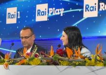 Sanremo, Laura Pausini e l'abbraccio con Conti: "Carlo ti voglio bene"