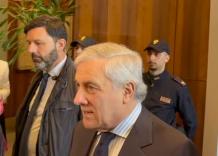 Attacco Iran, Tajani: "I 200 ragazzi a Dubai gi&agrave; stasera a Milano"