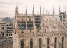 Milano imbrattata ovunque, startup lancia guerra al degrado