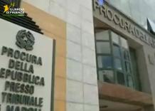 Napoli, indagati medici dell'ospedale San Giovanni Bosco per favori al clan Contini con ricoveri e certificazioni illegittimi 