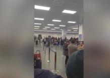 Aeroporto Orio al Serio, guasto tecnico al radar, voli bloccati in partenza e in arrivo, passeggeri trascorrono la notte in attesa - VIDEO