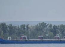 Ucraina, raid di Kiev con droni su nave petroliera russa nel porto di Rostov, colpita anche Bataysk: 3 morti e oltre 10 feriti - VIDEO