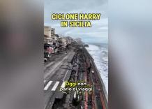 Ciclone Harry in Sicilia, "la gente ha perso tutto in una notte ma continua il silenzio, cittadini di serie B, copione gi&agrave; visto" - VIDEO