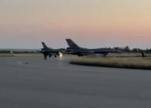 Grecia invia 2 F-16 e 2 navi militari alla base Uk Akrotiri a Cipro, Usa ai suoi cittadini: "Lasciate l'isola" - VIDEO