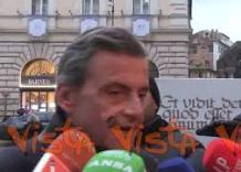 Calenda: "Con Tajani ottimo rapporto ma non siamo alleati, si pu&ograve; costruire centro liberale"