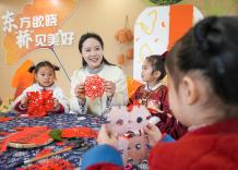 Cina: bambini celebrano il Solstizio d'Inverno con attivit&agrave; tradizionali (1)