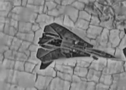 2 Caccia F-14 Tomcat di "Top Gun" distrutti da un attacco dell'Idf a Teheran, bombardati gli ultimi esemplari - VIDEO