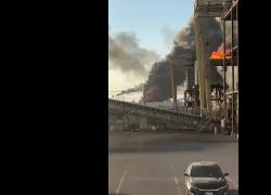 Texas, esplosione in una raffineria della Valero Energy a Port Arthur, sospesa produzione di 380mila barili al giorno - VIDEO