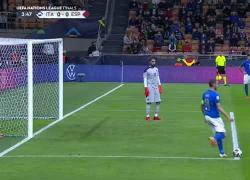 Italia Spagna a San Siro, piovono fischi dalle tribune per Donnarumma: il VIDEO