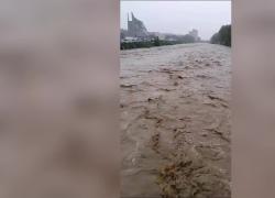 Maltempo in Liguria, frane, allagamenti, fiumi esondati e scuole chiuse, allerta arancione anche in Emilia Romagna - VIDEO