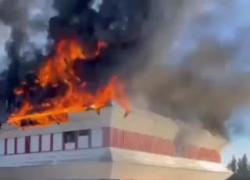 Roma, incendio in una caserma dei carabinieri a Tor di Quinto: VIDEO