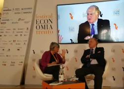 Scaroni (Enel): "Ambizioso obiettivo di diventare compagnia che utilizza esclusivamente energie rinnovabili; batterie tema cruciale, urgenti innovazioni"