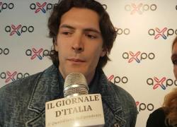Giovanni Caccamo e Cristina Dell’Acqua: “Parola ai giovani: incontri intergenerazionali per cambiare quello che non va nella società”
