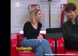 Ballando con le Stelle, Rocco Siffredi al figlio Lorenzo Tano: "Tira fuori quella roba lì perché tu ce l’hai", imbarazzo in studio - VIDEO