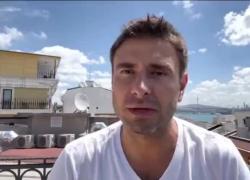 Di Battista annuncia in pompa magna: "Andrò in Russia e farò un reportage"