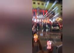 Belen Rodriguez balla e canta Sesso e Samba con Tony Effe al matrimonio di Cecilia e Ignazio - VIDEO