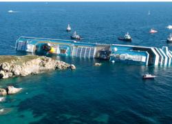 Costa Concordia, oggi è il decimo anniversario della tragedia: ecco cosa fa adesso Schettino