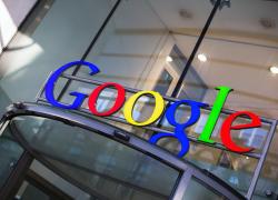 Anche Google molla il "gender fluid" e si allinea a Trump, stop a obiettivi specifici di assunzione legati a "diversità" e "inclusione"