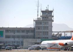 Afghanistan, Talebani concedono a 200 stranieri di lasciare Kabul